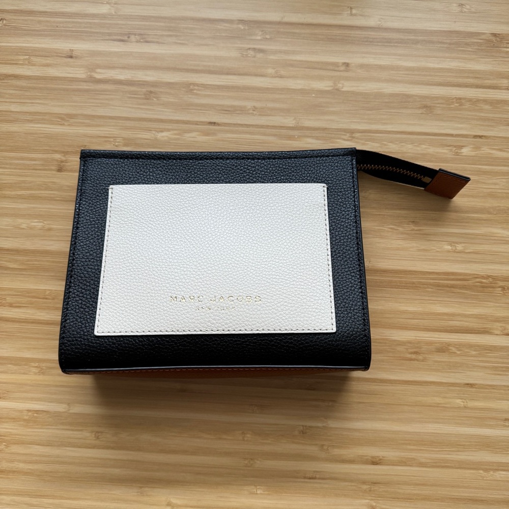 Marc Jacobs Grind Colorblock Toiletry Cosmetic Bag